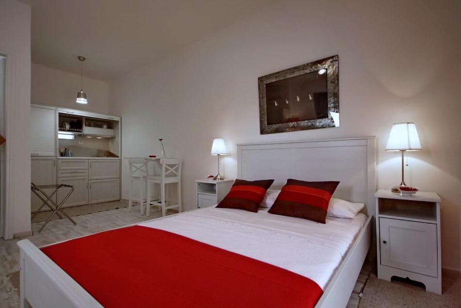 Aloe Luxury Apartments Porto Heli Exterior foto